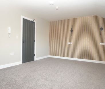 1 bed apartment to rent in Oriel Crescent, Scarborough, YO11 - Photo 2