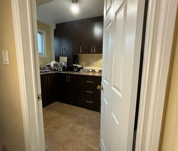 For Lease - 4 Lonestar Crescent Unit# Basement, Brampton, Ontario - Photo 4