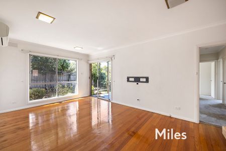 56 Gloucester Drive, Heidelberg - Photo 3