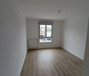 Location appartement 3 pièces - 67m² à L'isle-d'abeau (38080) - Photo 4