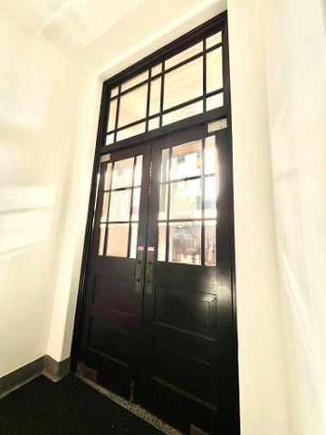 3 bedroom flat to rent - Photo 5