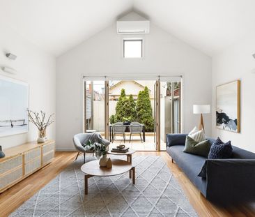 18 Cambridge Street, Port Melbourne VIC 3207 - Townhouse For Rent |... - Photo 2