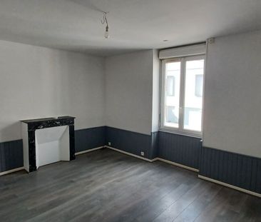 Location Appartement 1 pièce(s) - 32 m² - Photo 2