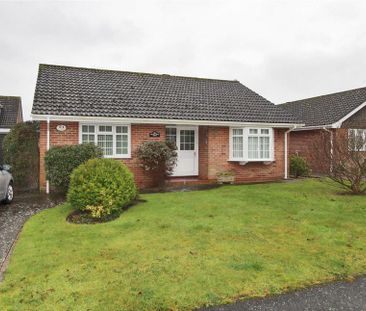 2 bedroom bungalow to rent - Photo 1