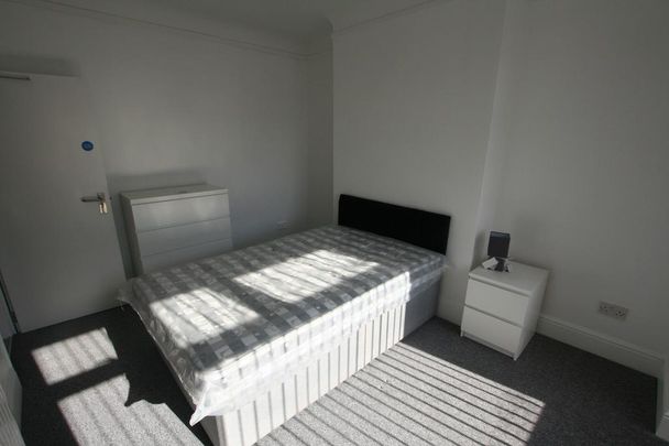 4 bedroom house share to rent - Photo 1