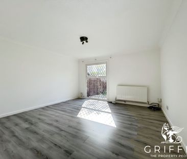 Pitsea, Basildon - Photo 5
