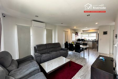 Convenient & Low-Maintenance Townhouse in Prime Central Location - Photo 4