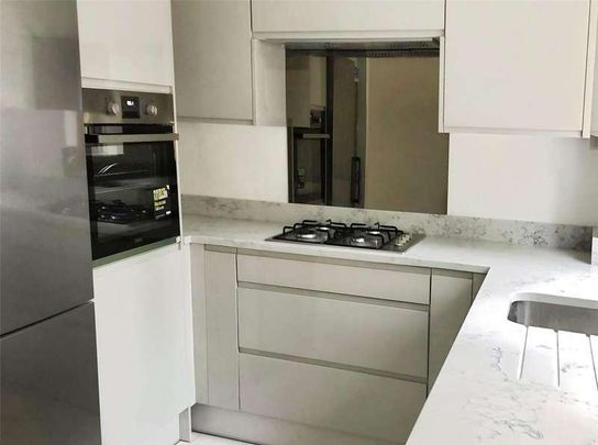 Rockall Court, Slough, Berkshire, SL3 - Photo 1