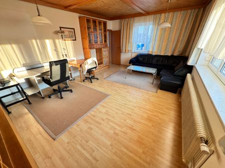 Mietshaus (270m²) mit Wirtschaftsgebäude und weitläufigem Garten in Kirchbach-Befristung MW 2 Jahre - Photo 2