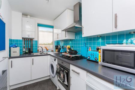 2 bedroom apartment to rent - Photo 5