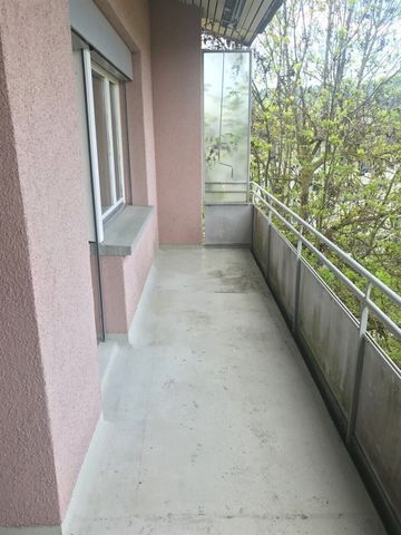 Offer spacious 4.5 ZWG in Feuerthalen - Foto 5