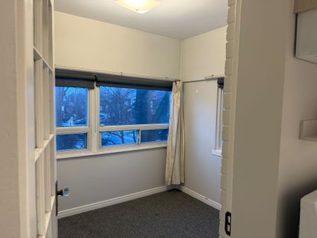 For Lease - 64 Mavety Street Unit# Second Floor, Toronto, Ontario - Photo 5