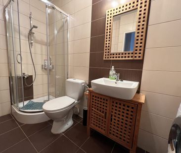 2 pokoje, zamknięte osiedle, garaż 40 m² - Zdjęcie 2
