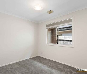 Immaculate family home... - Photo 5