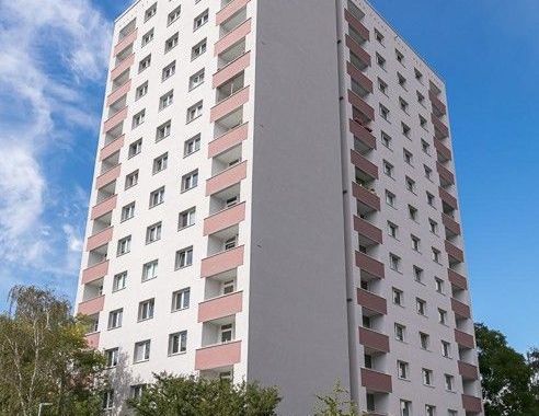 Wunderschöne 2-Raumwohnung mit Dusche und Balkon! Wir freuen uns auf Sie ... - Photo 1