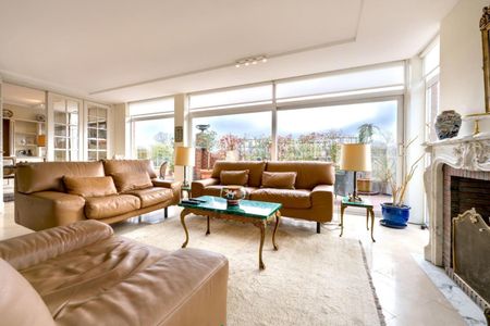 Quartier Roosevelt - Penthouse meublé 2 chambres + Bureau - Photo 3