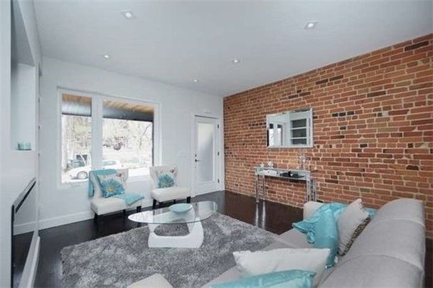 For Lease - 289 Barton Avenue, Toronto, Ontario - Photo 1