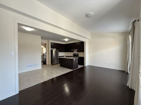 For Lease - 106 William Berczy Boulevard, Markham, Ontario - Photo 2