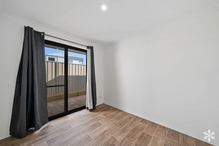 18 Nystrom Street - Photo 3