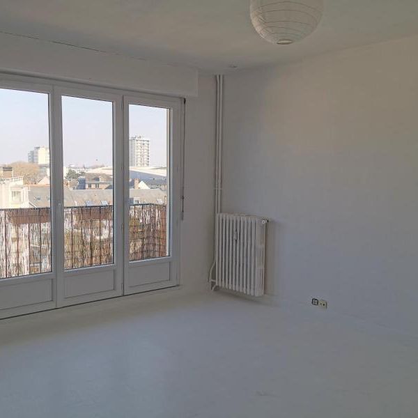 Location Appartement 1 pièce 28m² TOURS 37000 - Photo 1