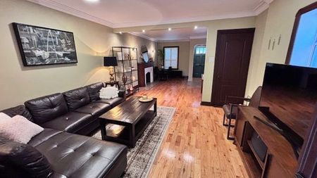 For Lease - 457 Mortimer Avenue Unit# Main & 2nd Floors, Toronto, Ontario - Photo 5