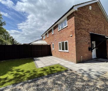 Saxby Close, Worle, Weston Super Mare - Photo 2