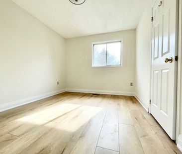 For Lease - 69 D'ambrosio Drive, Barrie, Ontario - Photo 3