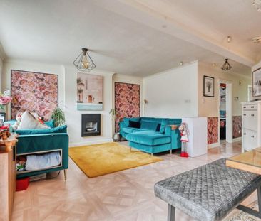 3 bedroom House To Let - Photo 5