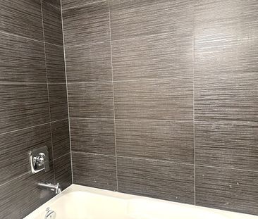 For Lease - 15 Watergarden Drive Unit# 412, Mississauga, Ontario - Photo 3