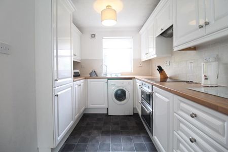 Nelson Court, First Floor, AB24 - Photo 4