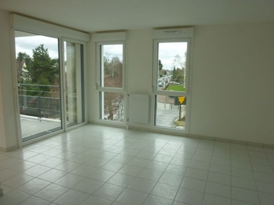 Location Appartement 2 pièces 46m² ST MICHEL SUR ORGE 91240 - Photo 1