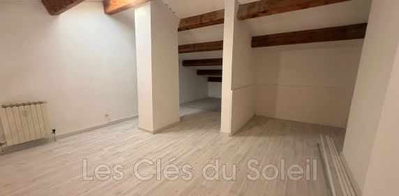 Location appartement 2 pièces 45 m² Toulon - Photo 2