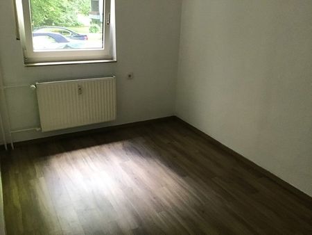 Da kommt man gern Heim. günstige 3-Zimmer-Wohnung - Photo 4