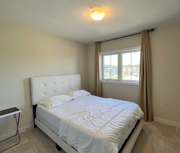 For Lease - 33 Wintergreen Crescent, Haldimand, Ontario - Photo 3