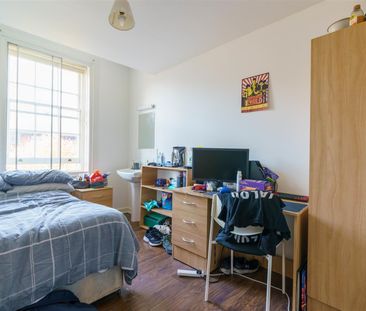 5 bed apartment to rent in Clayton Street West, Newcastle Upon Tyne... - Photo 3