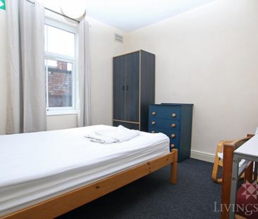 4 bedroom terraced house to rent - Photo 2