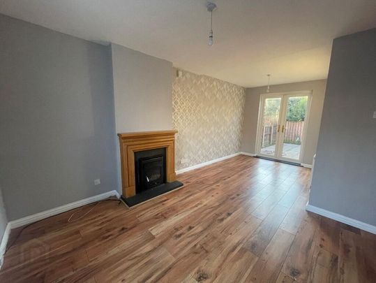 38 Coronation Crescent, Carrickfergus, BT38 7HB - Photo 1