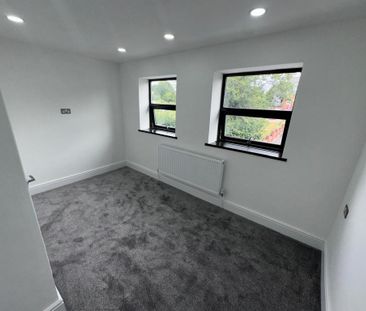 4 bedroom detached house to rent - Photo 5