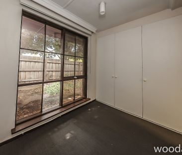 Ideally located Double Storey Townhouse - Photo 5
