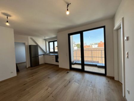 ZWEITBEZUG: 3-Zimmer-Wohnung mit Loggia in der Varnhagengasse - Foto 3