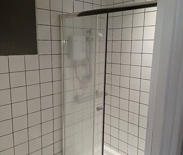 1 Bed Flat, Tollcross Road, G32 - Photo 2