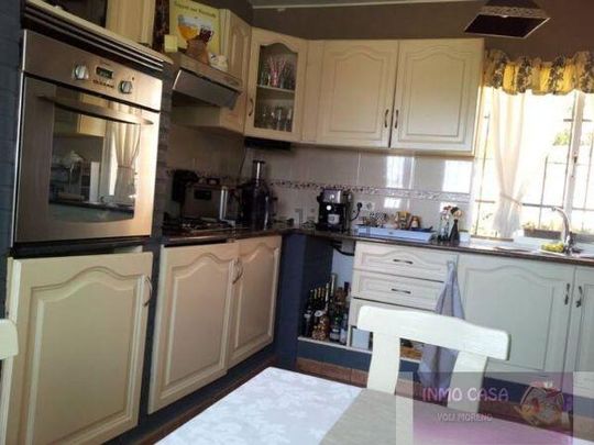 Chalet en alquiler en Castillo de Sohail, Fuengirola - Photo 1