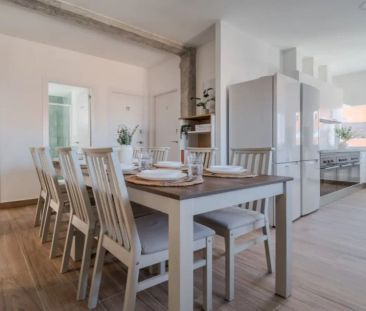 Room in a shared 27-bedroom apartment for rent in Numancia perfect ... - Foto 2