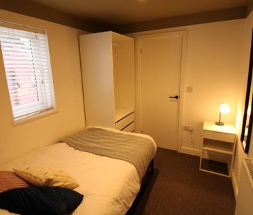 5 bedroom house share to rent - Photo 1