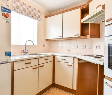 1 bedroom flat to rent - Photo 3