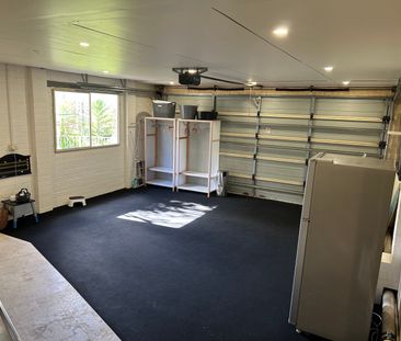 Wahroonga - Photo 1