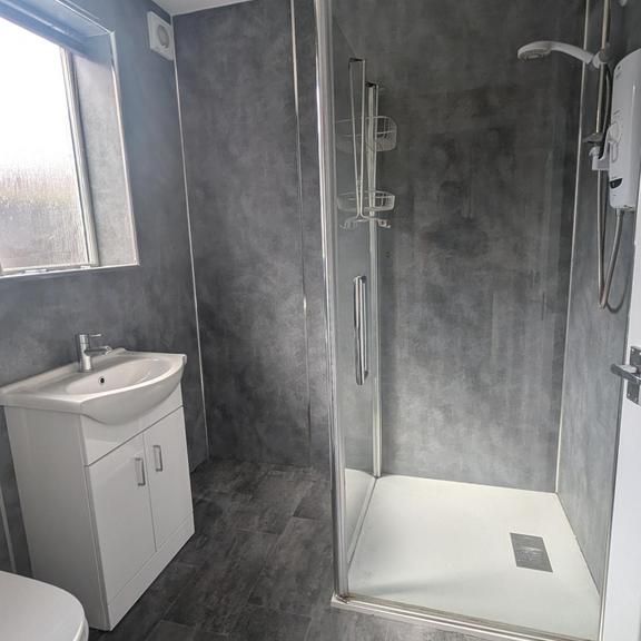 2 bedroom semi-detached house to rent - Photo 1