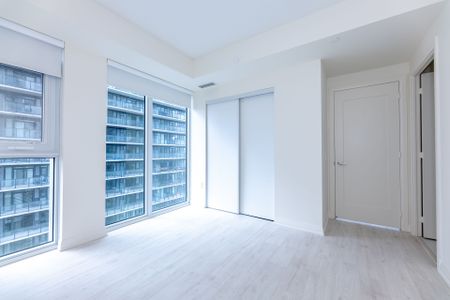 For Lease - 8960 Jane Street Unit# 2310, Vaughan, Ontario - Photo 2