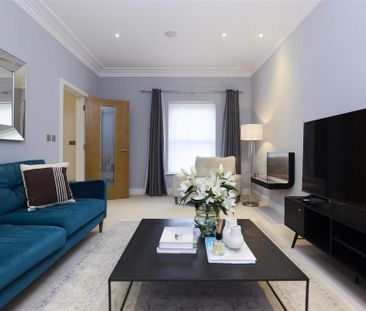 4 bedroom townhouse to rent - Photo 3