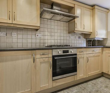 3 bedroom terraced house to rent - Photo 4